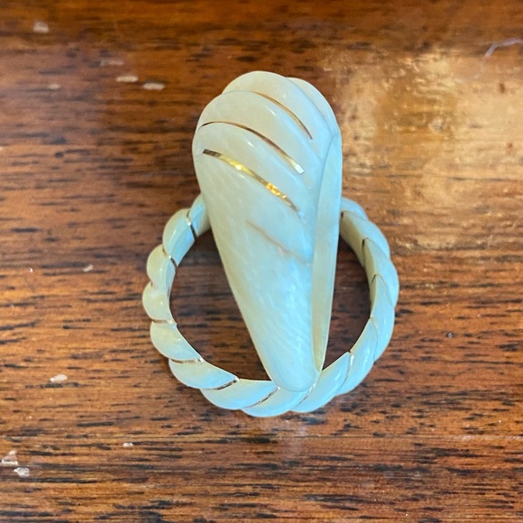 Carved Ivory with 14k gold accents - Picture 2 of 9